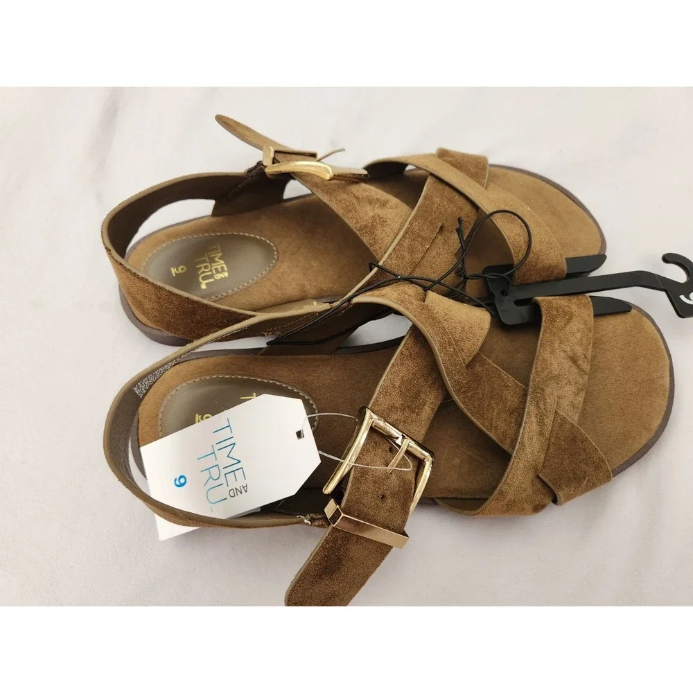 Time and Tru Womens Sandals Size 9 Olive Faux Suede Strappy Buckle Flat New NWT